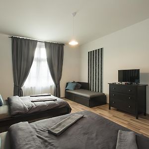 Neklanova Apartments